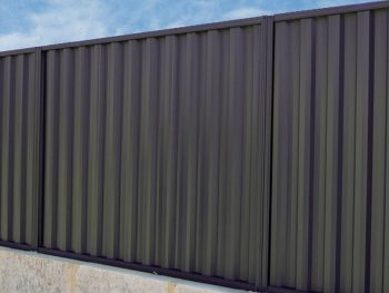 Metline / Harmony Colorbond fence panels in Colorbond